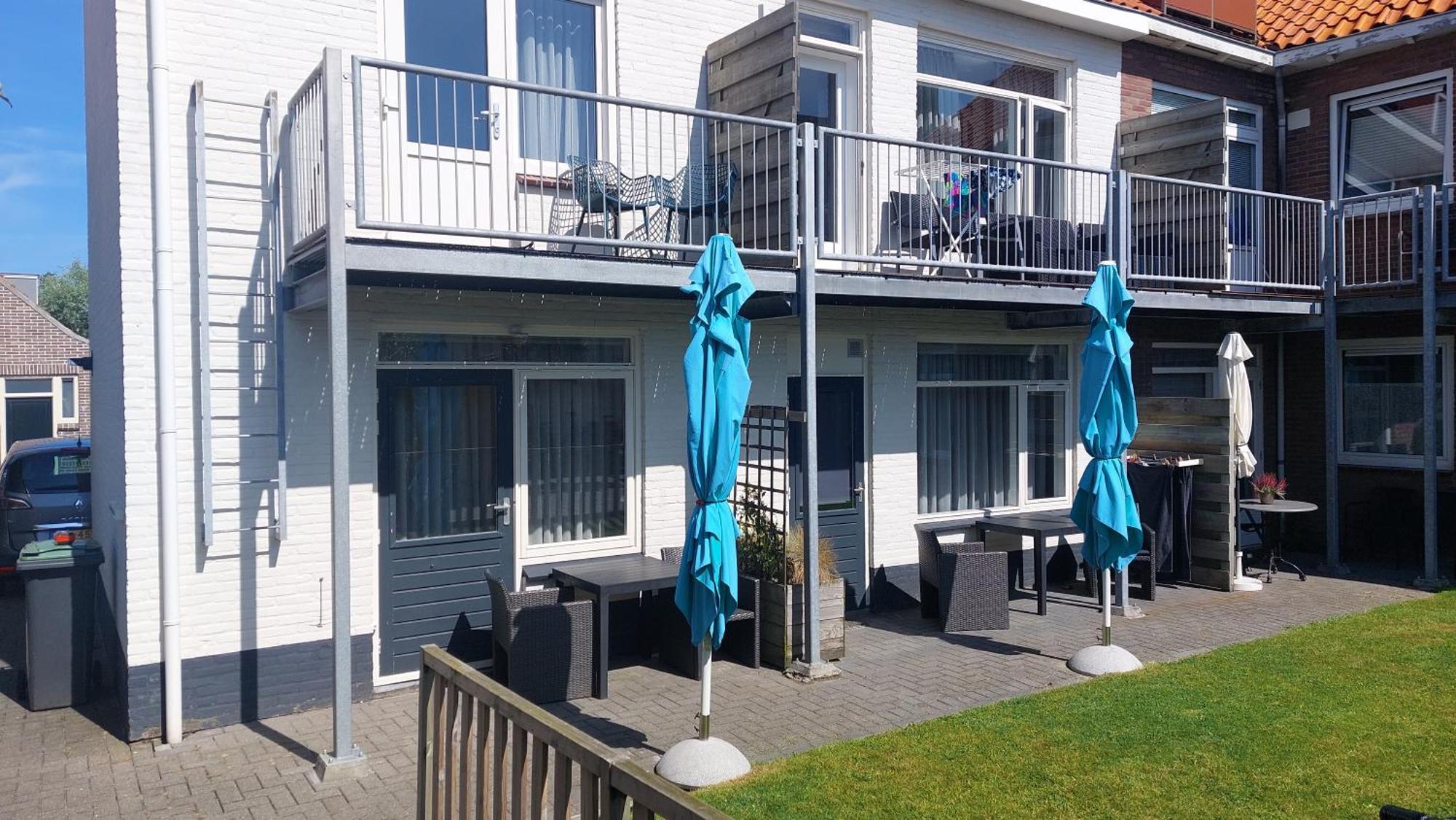 Appartement Met 3 Slaapkamers Vlakbij Strand En Centrum Заутеланде Екстер'єр фото
